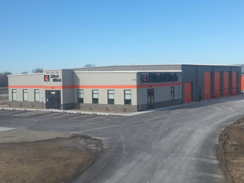 Hours of Operation & Store Location - Fergus Falls, Iowa